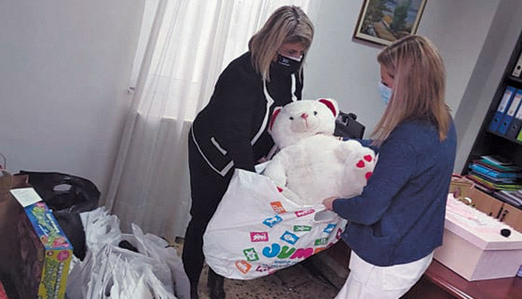 Από την επίσκεψη στο Κέντρο Παιδικής  Μέριμνας  Θηλέων Ηρακλείου