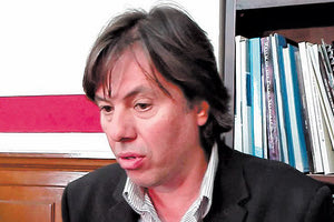 *Ο Φώτης Καζάσης, είναι πρ. δ/νων σύμβουλος Οργανισμού Ανάπτυξης Κρήτης Α.Ε.