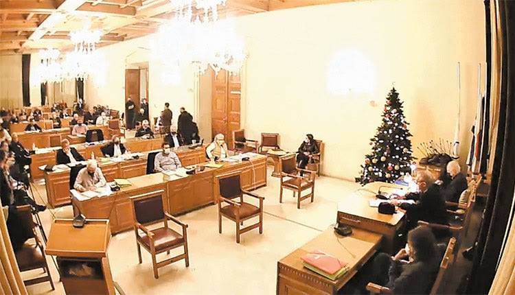συνεδρίαση για το Δημοτικό Συμβούλιο Ηρακλείου