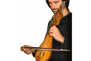 ο Γιώργος Καλούδης