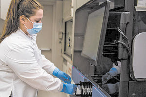 Η τρίτη δόση του εμβολίου τους για την Covid-19