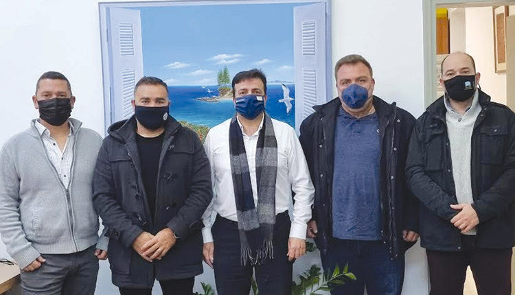 Συνάντηση Συριγωνάκη με τους λιμενικούς
