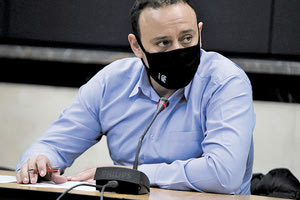 ο κ. Γκίκας Μαγιορκίνης