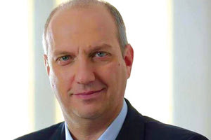 ο κ. Οικονόμου, κυβερνητικός εκπρόσωπος