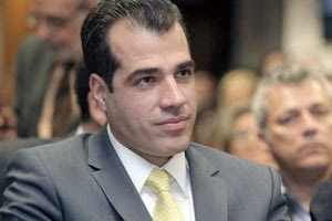 θάνος πλεύρης