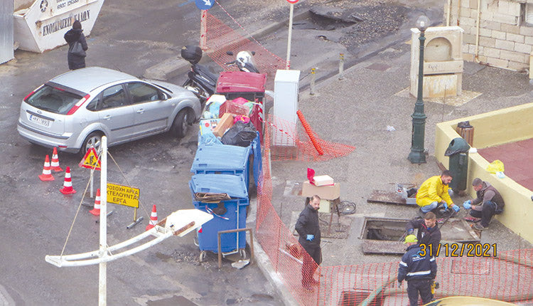 Για ένα σοβαρό πρόβλημα του αποχετευτικού στην περιοχή της Πύλης Δερματά - Μποδοσάκειου Δημοτικού σχολείου που επαναλήφθηκε ξανά μάς ενημερώνει ο κ. Αλέξανδρος Γεωργακίλας.