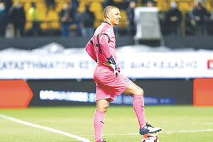 Μόνο με τον Βάτερμαν στο τέρμα πάει ο ΟΦΗ στην Τρίπολη