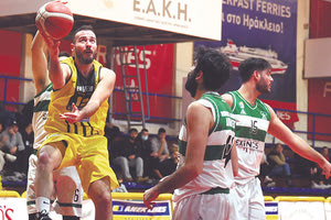 Για δύο εβδομάδες αναβλήθηκαν τα πρωταθλήματα