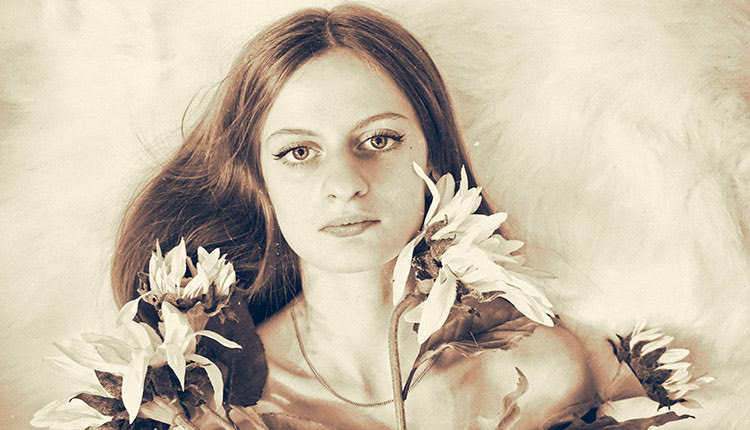 Η σχέση της με τη φωτογραφία γεννήθηκε στο Μουσείο Φυσικής Ιστορίας Κρήτης