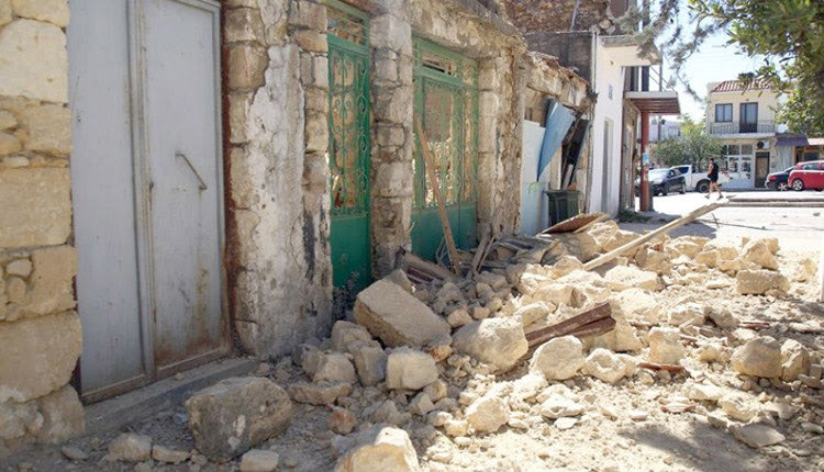 Τέσσερις υπουργικές αποφάσεις για τη στήριξη των σεισμόπληκτων
