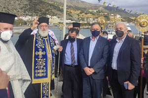 Στο πληγωμένο από τον σεισμό Αρκαλοχώρι