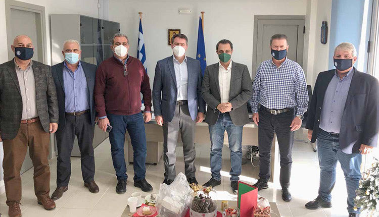 Στους Δήμους Χερσονήσου και Βιάννου ο Μ. Σενετάκης