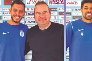 Οι Γκόμεζ και Μπαρμπόζα με τον πρόεδρο του Ηροδότου κ. Παπαδημητρίου