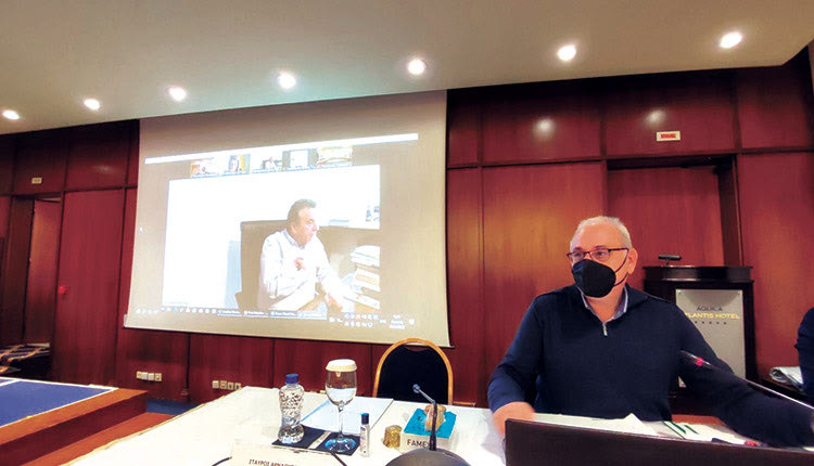 Με zoom στο Περιφερειακό Συμβούλιο