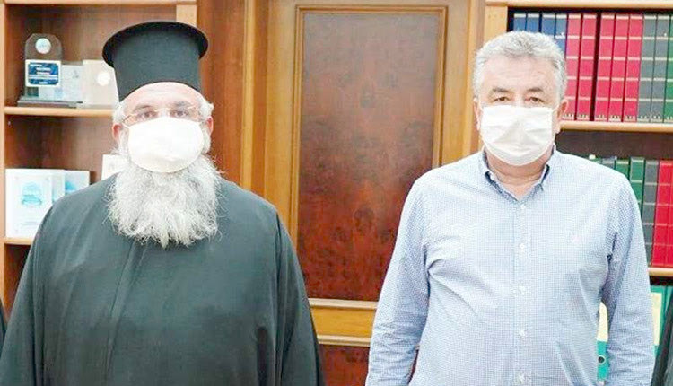 Ο νέος Αρχιεπίσκοπος με τον κ. Αρναουτάκη σε πρόσφατη συνάντησή τους