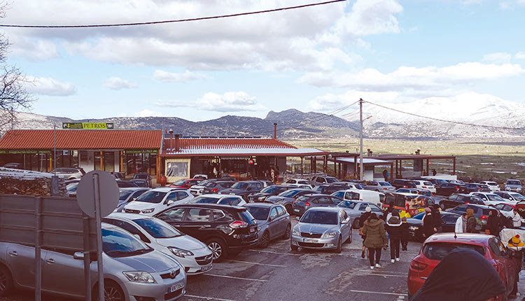 ΧΙΟΝΙΑ ΣΤΗΝ ΚΡΗΤΗ