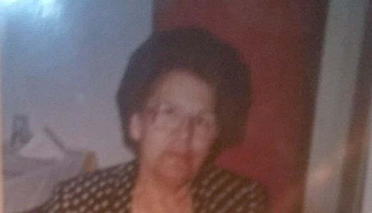 Την αγαπημέη τους μητέρα, Κυριακή, κήδεψαν προχθές τα αδέλφια Κώστας και Αντώνης Σουγιάς.