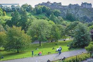 Κλιμάκιο της Αντιτρομοκρατικής εξουδετέρωσε τον εκρηκτικό μηχανισμό που ο 35χρονος είχε τοποθετήσει στο κεντρικό πάρκο