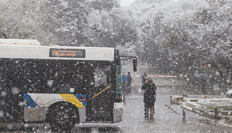 Πολλές δημόσιες συγκοινωνίες τέθηκαν εκτός  