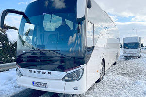 Το λεωφορείο του ΚΤΕΛ έμεινε εγκλωβισμένο στην Αττική οδό για 31 ώρες!