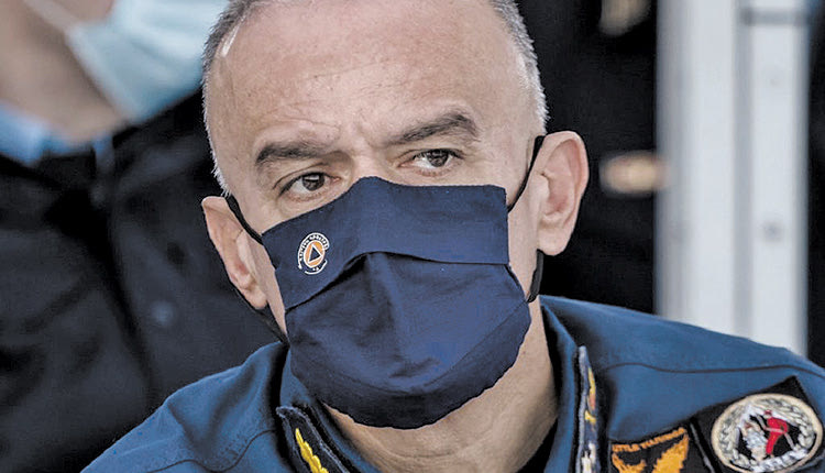 Ο νέος αρχηγός της Πυροσβεστικής Αλέξης Ράπανος