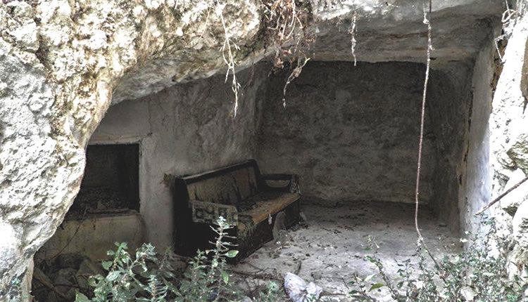 Οι σπηλιές της «Μεσκινιάς» σήμερα