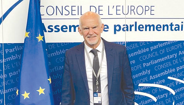 βουλευτής Αχαΐας του Κινήματος Αλλαγής και πρόεδρος της Σοσιαλιστικής Διεθνούς, Γιώργος Α. Παπανδρέου.