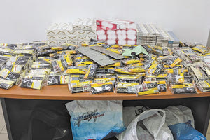 Κατείχε λαθραία τσιγάρα