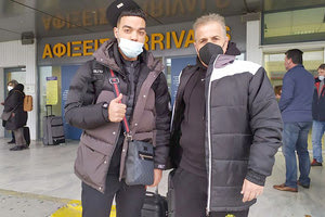 Ο Ρίτσαρντσον με τον γενικό αρχηγό του Πόρου κ. Σπανάκη