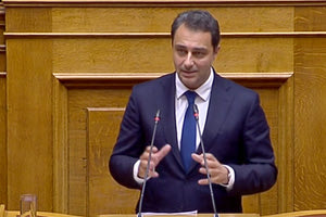 O Μάξιμος Σενετάκης