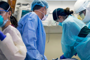 νοσηλείες στις ΜΕΘ