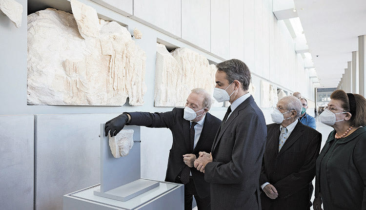 Μητσοτάκης στο Μουσείο της Ακρόπολης.