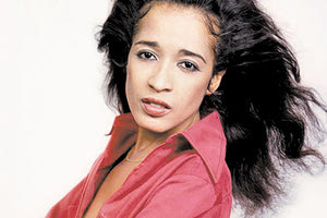 Πέθανε η Ρόνι Σπέκτορ, θρυλική τραγουδίστρια των Ronettes