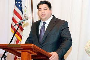 ο υποψήφιος πρεσβευτής των ΗΠΑ στην Ελλάδα Τζορτζ Τζέιμς Τσούνης