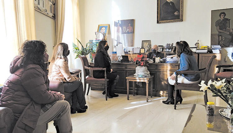 Στον Λαμπρινό το προεδρείο μονογονεϊκών οικογενειών