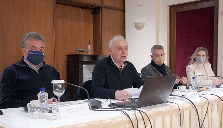 Ο Περιφερειάρχης Σταύρος Αρναουτάκης στο Περιφερειακό Συμβούλιο Κρήτης,