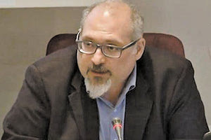 Ο καθηγητής κ. Θωμαΐδης