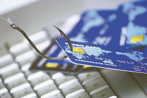 Προσοχή, κυκλοφορούν... απατεώνες