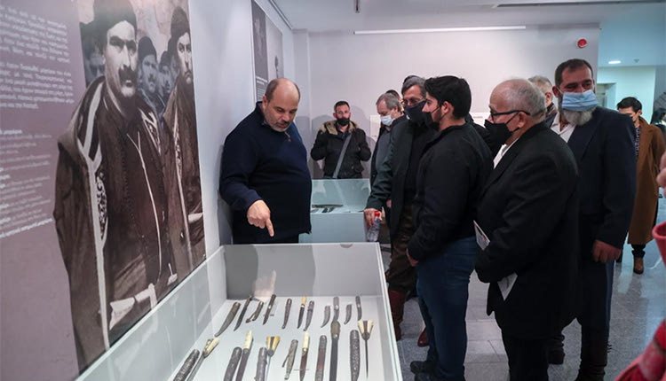 Μέχρι τις 3 Απριλίου παρατείνεται η έκθεση «Των Αντρειωμένων τ’ Άρματα»
