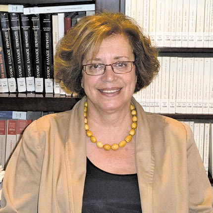 Η κ. Μαρία Ανδρεαδάκη-Βλαζάκη;