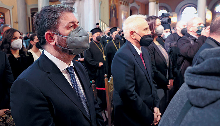 ανδρουλακης στην ενθρονιση