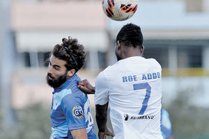 Φάση από το ματς της Σπάρτης με πρωταγωνιστή τον Μακρυδάκη