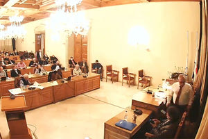 ΛΑΪΚΗ ΜΑΣΤΑΜΠΑ Μετακίνηση μετά από... 7 χρόνια!