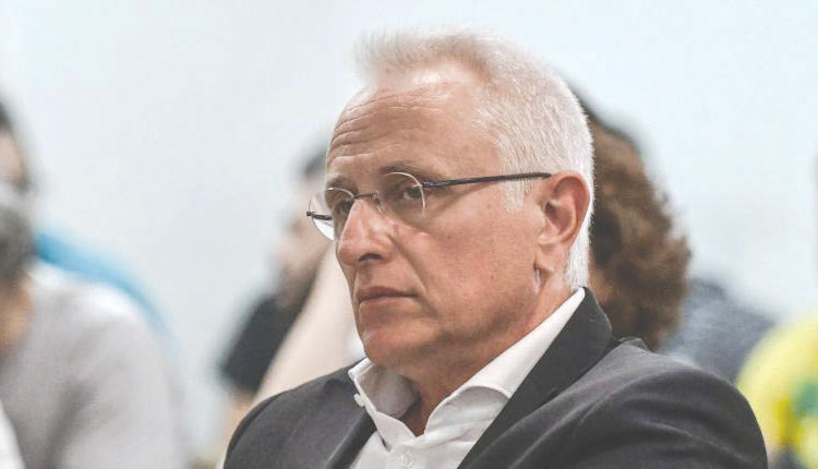 Γιάννης Ραγκούσης