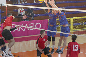 Στιγμιότυπο από τον 2ο τελικό των εφήβων όπου η ΓΕΗ κέρδισε το Αρκάδι και ισοφάρισε τη σειρά