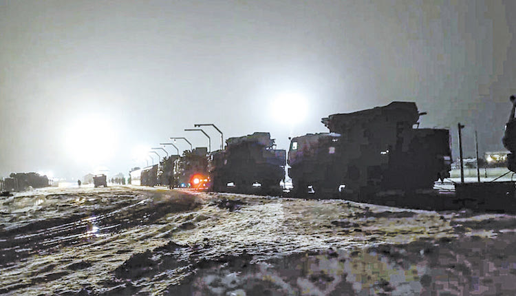 Ένα βήμα πίσω κάνει ο Πούτιν, τη στιγμή που η Ευρώπη βλέπει χαραμάδα ελπίδας, αλλά όχι αποκλιμάκωση