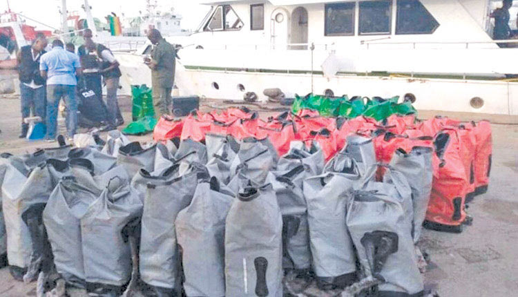 Το πλοίο που μετέφερε την κόκα