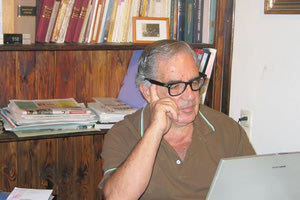 Έφυγε από τη ζωή ο συγγραφέας Γιώργος Καμβυσέλλης