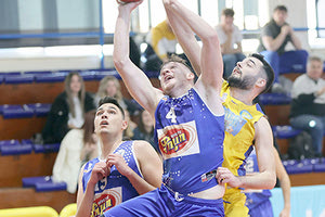 Φάση από το παιχνίδι του «Ηράκλειο» με την Πεδιάδαq