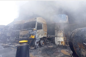 Καμένα φοργηγά στο γκαράζ του πλοίου